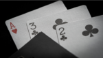 Три карты Монте Michael Skinner's Ultimate 3 Card Monte RED by Murphy's Magic — изображение 3