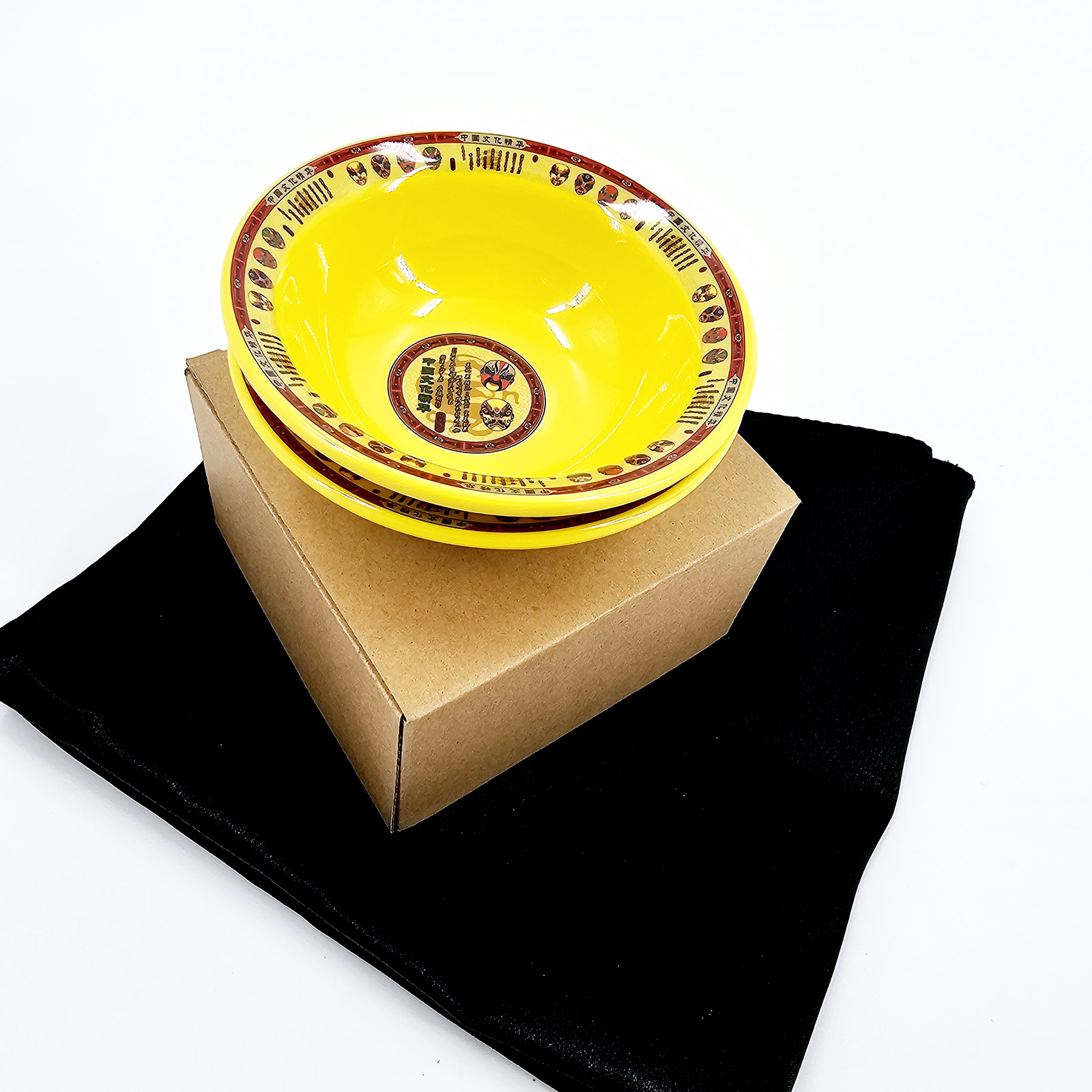G0985-9 Вода из пустой чаши Water from empty bowl (с узором)
